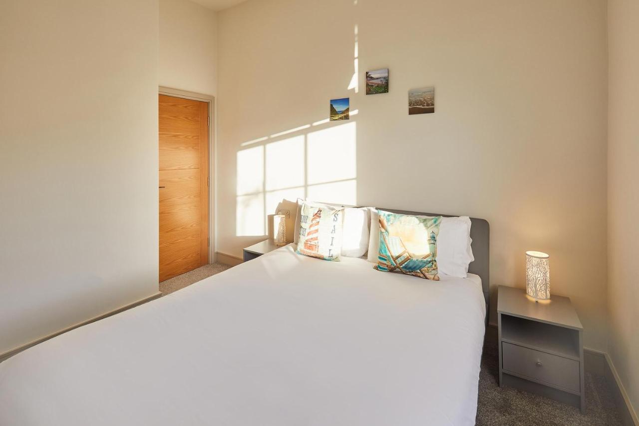 Host & Stay - 2 Maritime Apartments Scarborough Extérieur photo