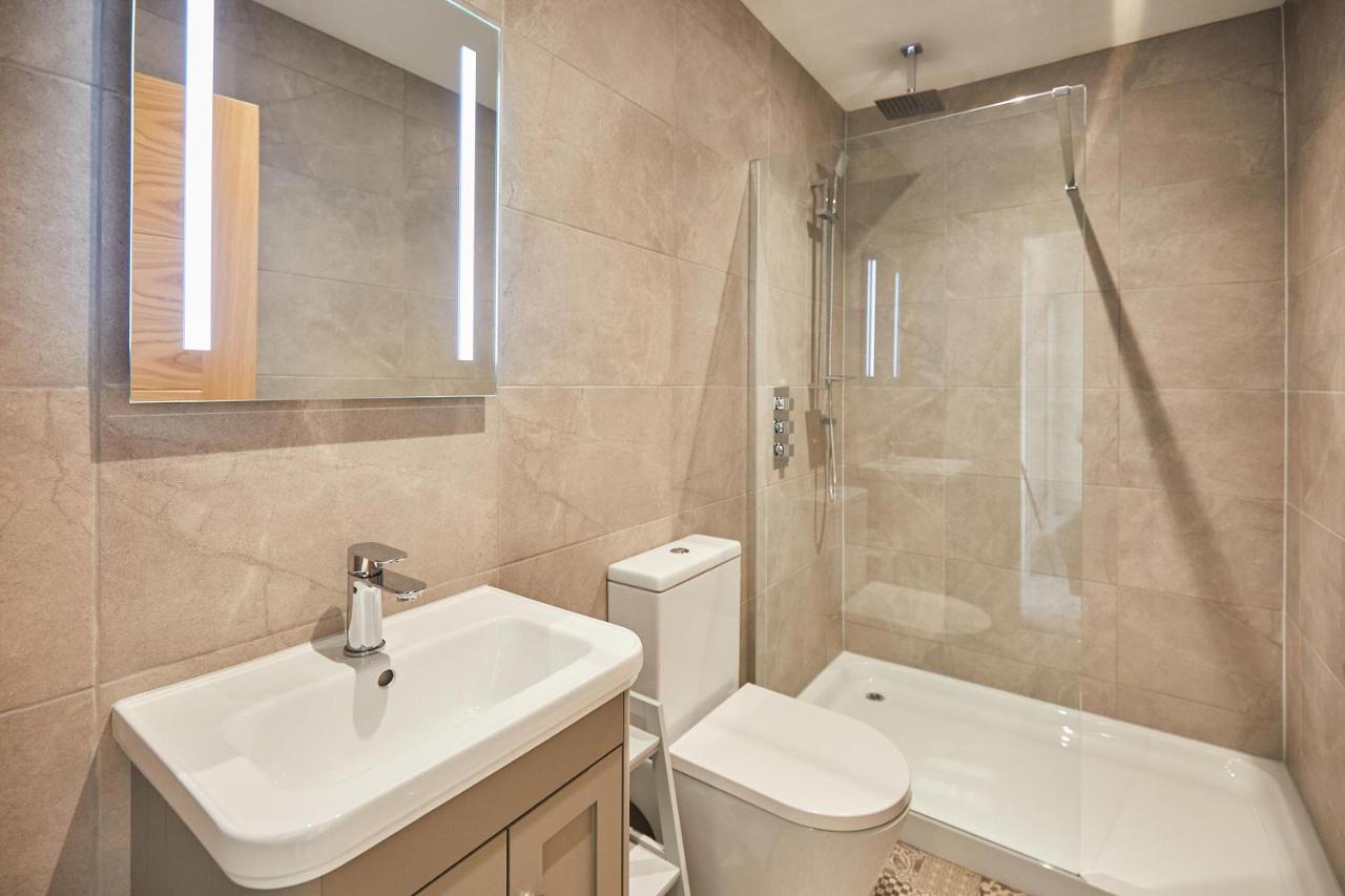 Host & Stay - 2 Maritime Apartments Scarborough Extérieur photo