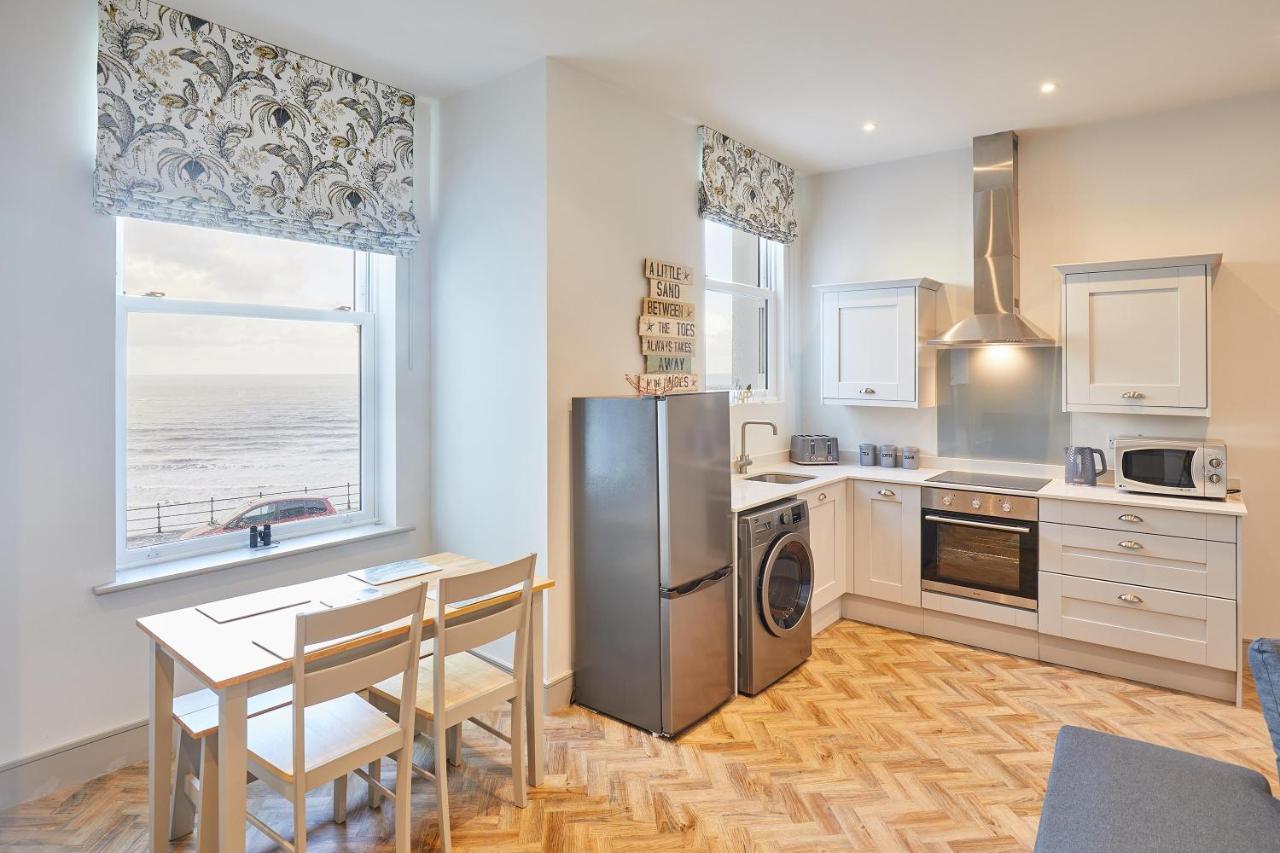 Host & Stay - 2 Maritime Apartments Scarborough Extérieur photo