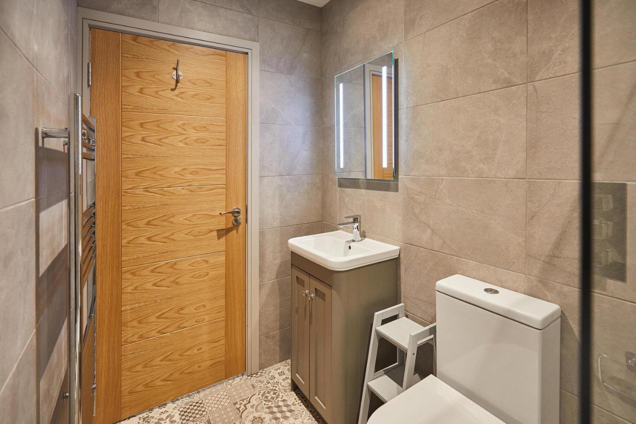 Host & Stay - 2 Maritime Apartments Scarborough Extérieur photo